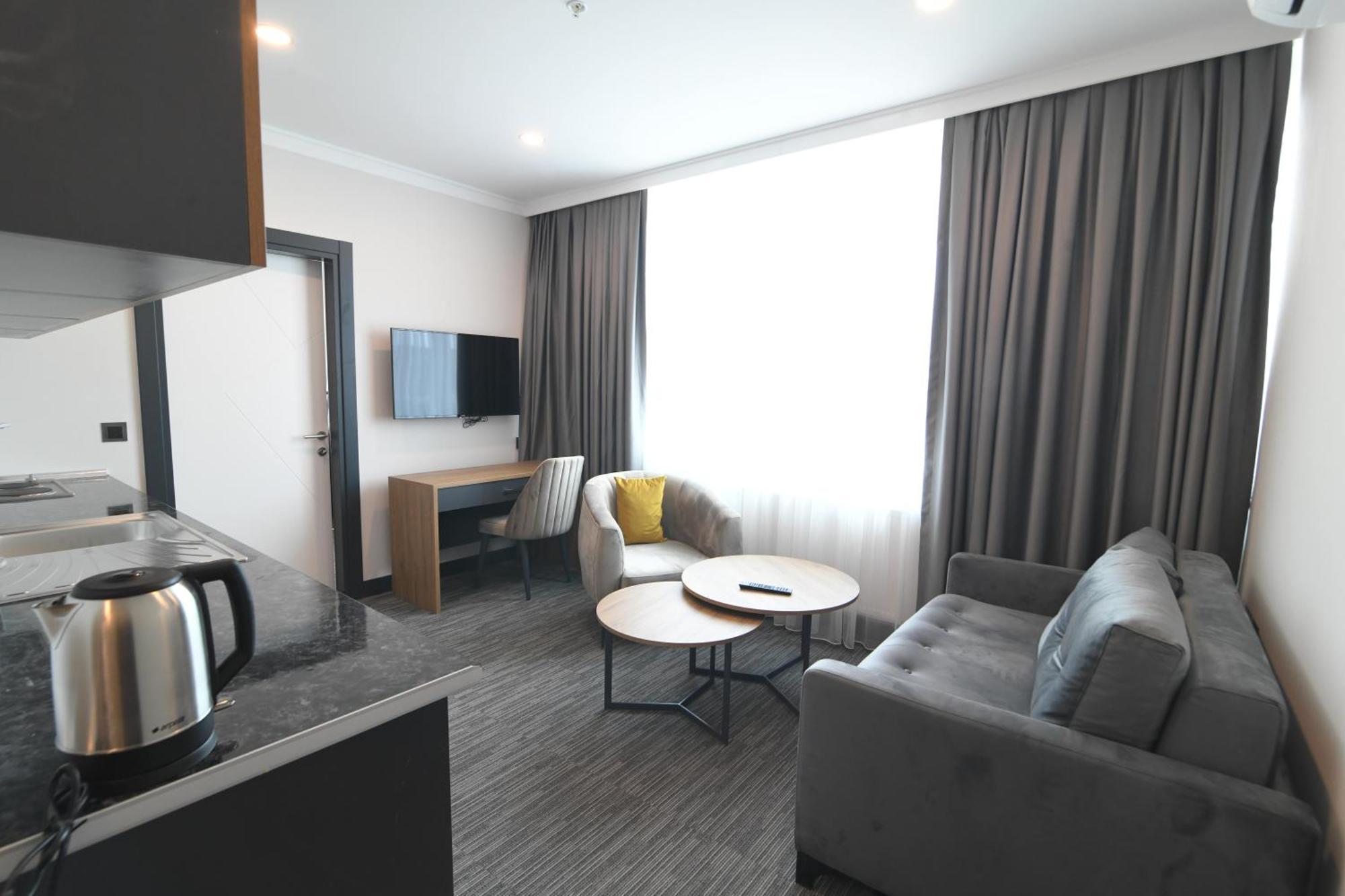Home Plus Hotel Istanbul Exterior photo