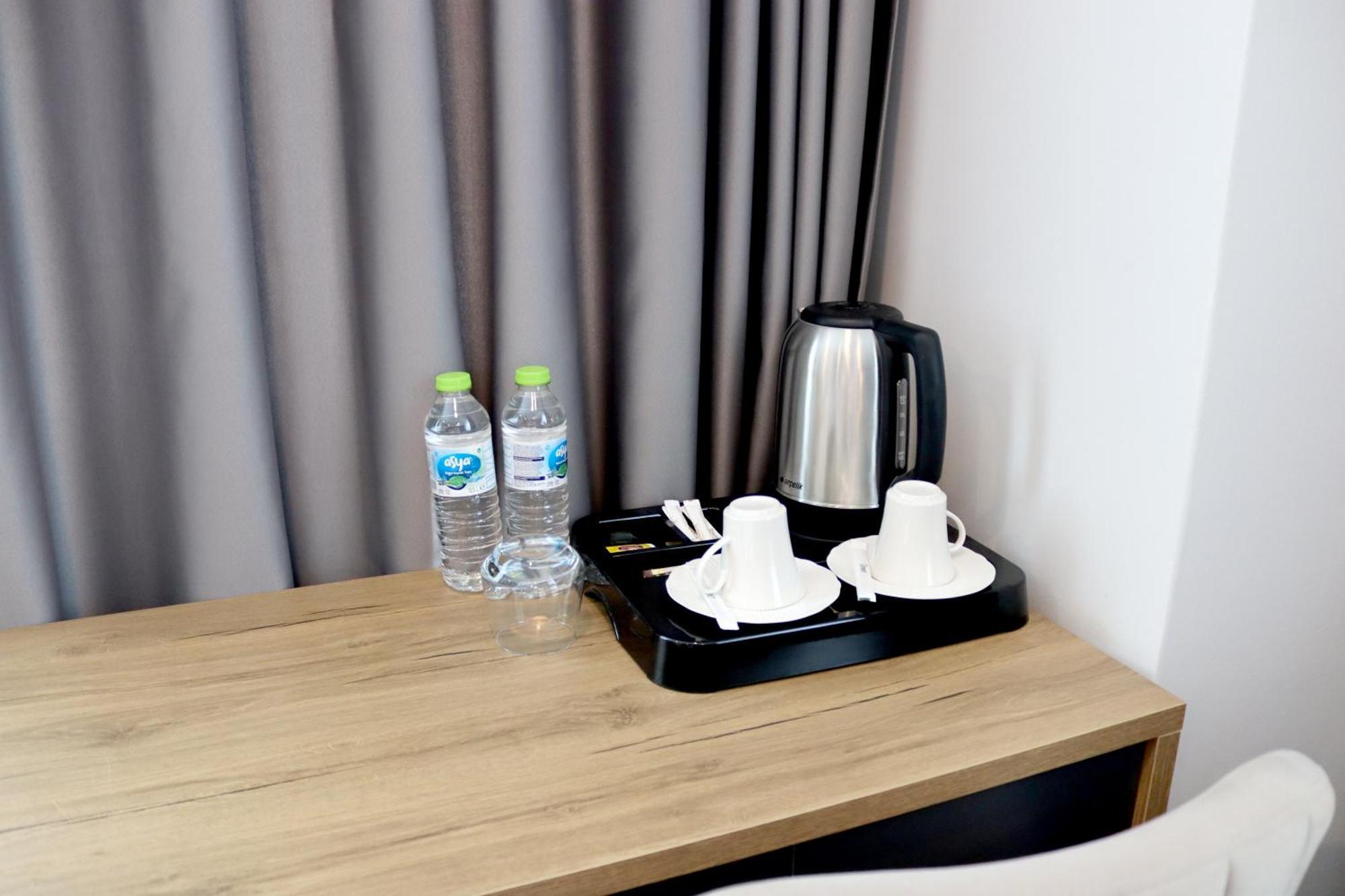 Home Plus Hotel Istanbul Exterior photo