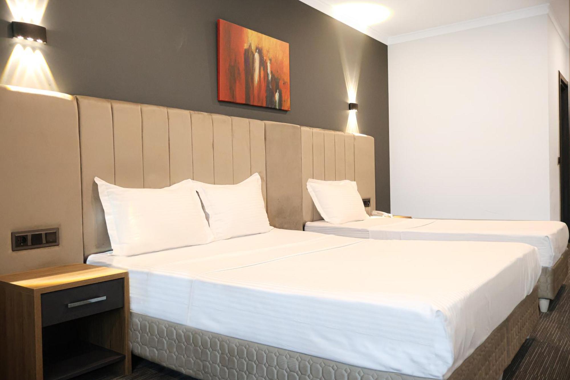 Home Plus Hotel Istanbul Exterior photo