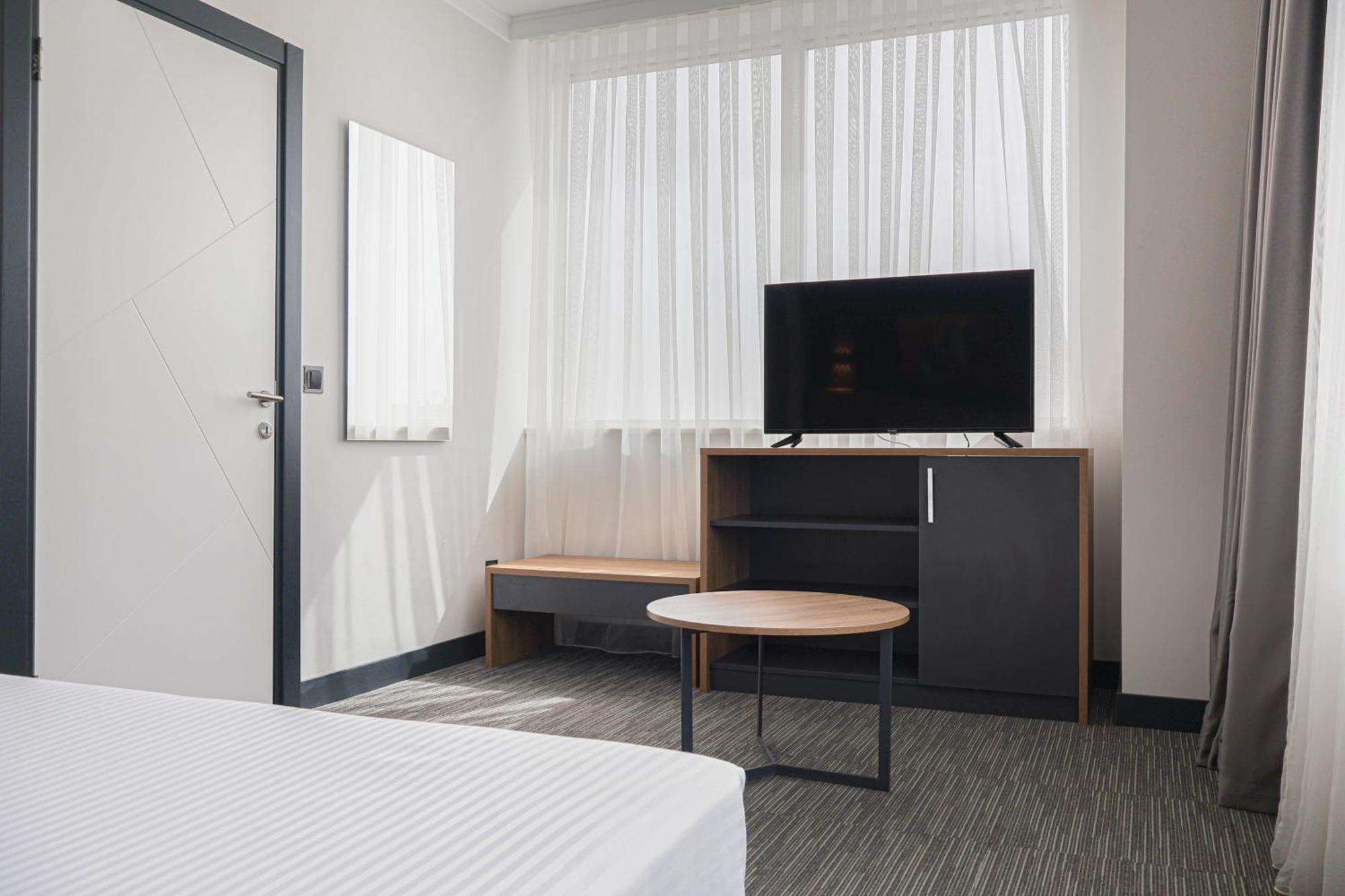 Home Plus Hotel Istanbul Exterior photo